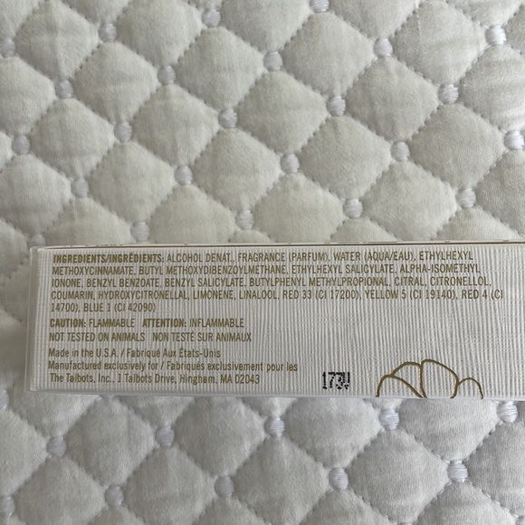 New in box Talbots Blossom parfum rollerball - Picture 2 of 2